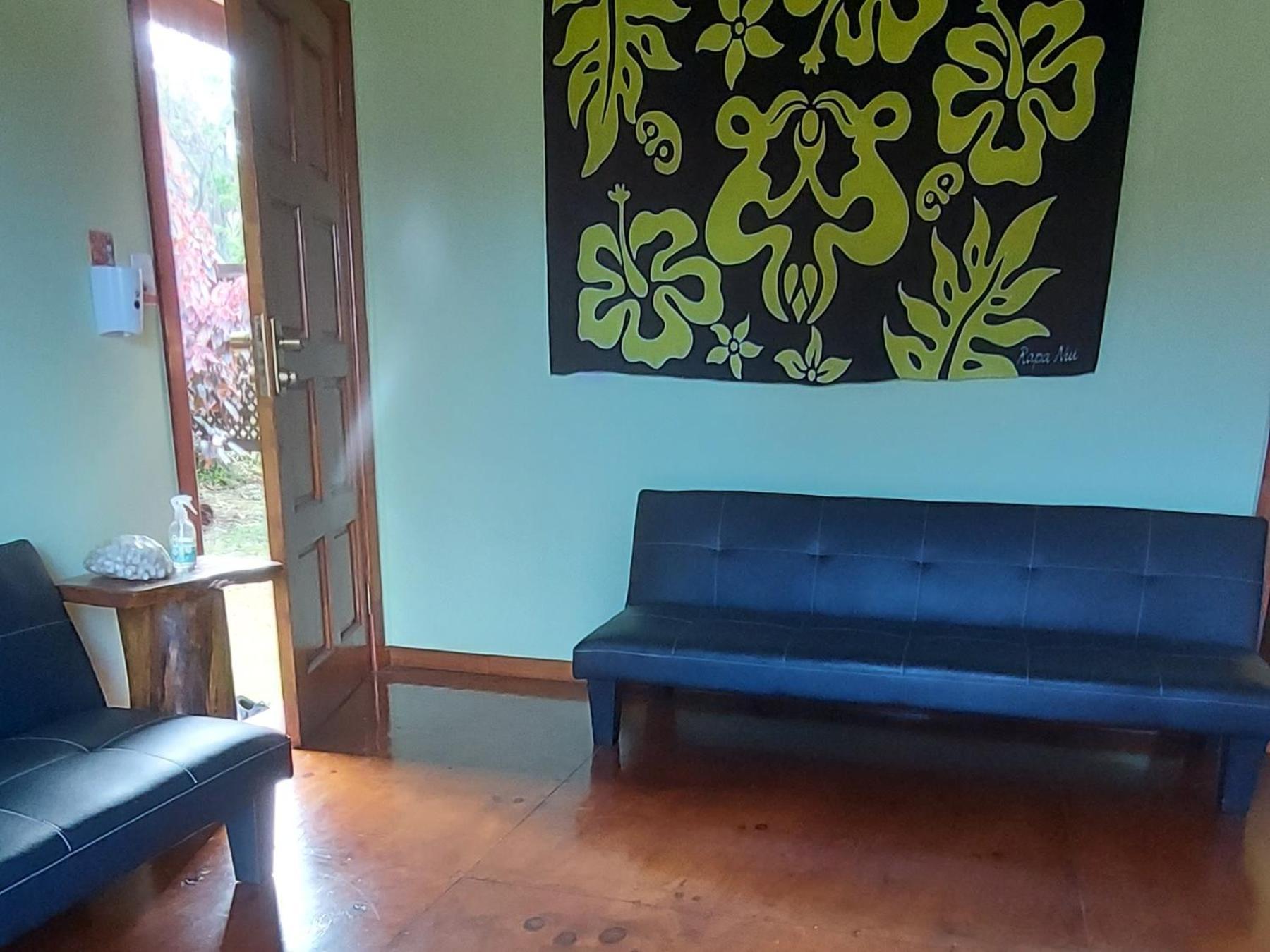 Cabañas Uka Vaikava Hanga Roa Exterior foto